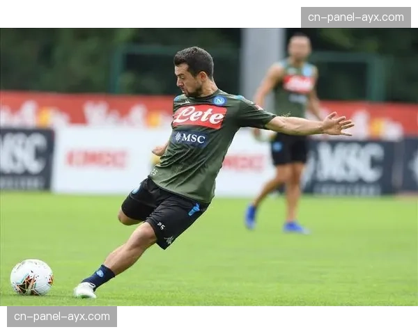 深度报道：探访一家为十余支欧洲俱乐部提供定位球分析的数据工作室